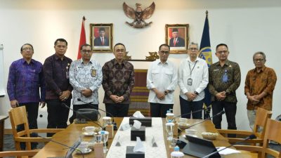 Walikota Jaya Negara Godok Business Plan Jangka Panjang Pelabuhan Sanur Bersama Menhub Budi Karya Sumadi. Foto Pemkot Denpasar