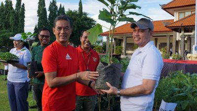 Wabup Buleleng Dorong ASN Tanam Sayuran untuk Tekan Inflasi Jelang Musim Hujan.