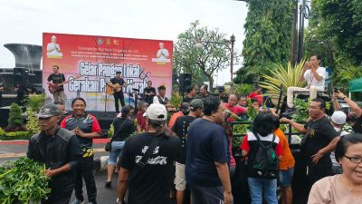 Bagi Sayuran Gratis Warnai CFD Singaraja.
